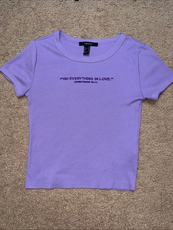 Forever 21 Tops - Forever 21 Lavender purple Short Sleeve Tee
